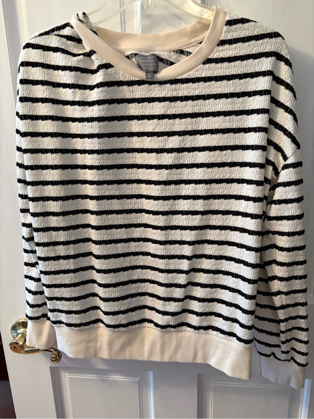 Berkeley Jensen Women's Black & White Striped Sweater